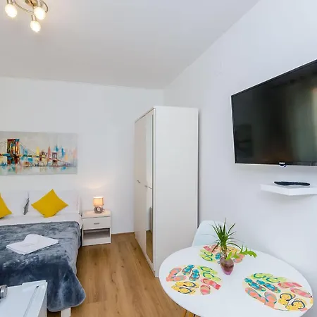 Saint Mary - Studio Apt 2 Διαμέρισμα *